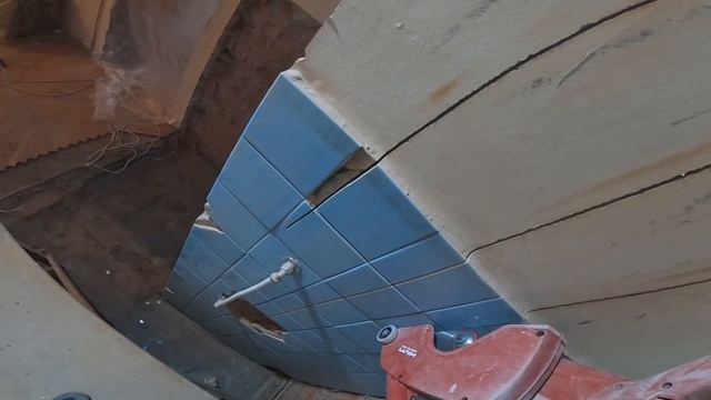 Демонтаж в квартире. Режем стены. HILTI DCH 230