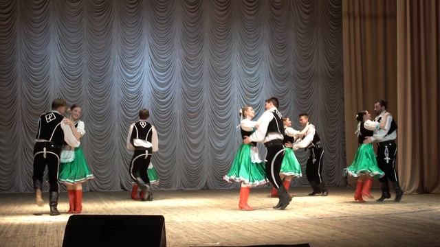 Венгерский танец Чардаш