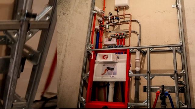 Сантехника ДО и ПОСЛЕ при ремонте квартиры, качественный водопровод и красивая ванная смотреть онлайн