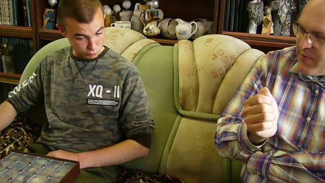 В гостях у букиниста орск Игорь Минейчев с коллекцией минералов