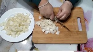 ВКУСНАЯ МЯСНАЯ СОЛЯНКА ЗА 30 МИНУТ!!!Такого вы еще не пробовали!!!