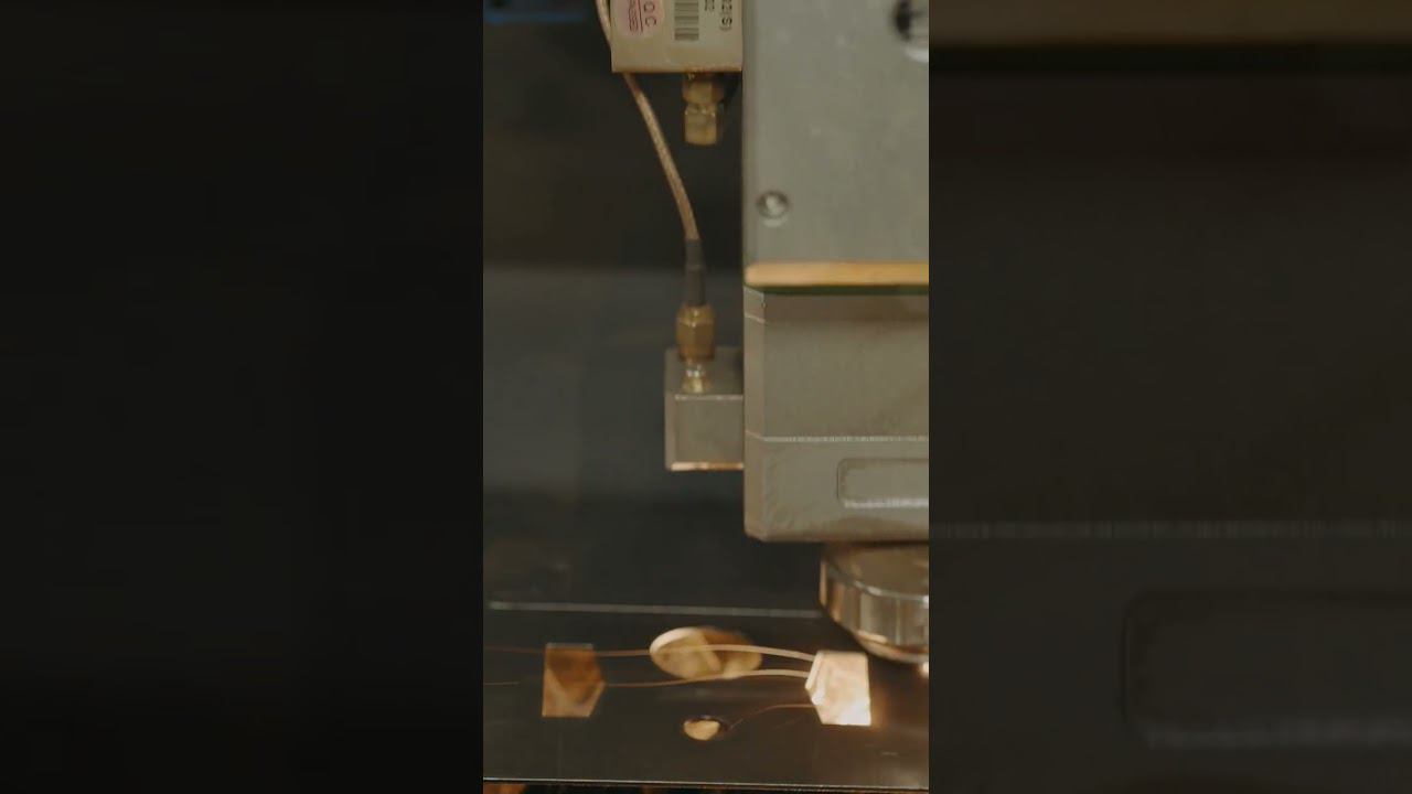 Лазерная резка металла 1 мм #резкаметалла #чпу #shorts #lasercutting