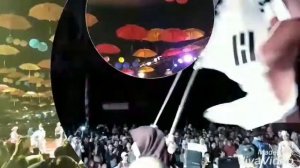 PUVID 2# : WOW BENDERA INDONESIA DAN KOREA SELATAN (SEMARANG NIGHT CARNAVAL 2017)