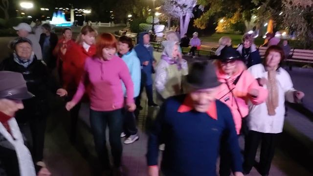 06.10.21 - Танцы на Приморском Бульваре - Севастополь - Сергей Соков