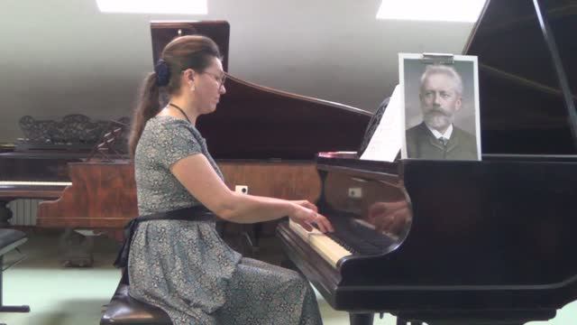 П.И. Чайковский  "Детский альбом" - Часть 1/ P.I. Tchaikovsky "Children's Album"