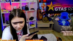 Carlos Bond /Рома упал в обморок.  Вызывают скорою☠?