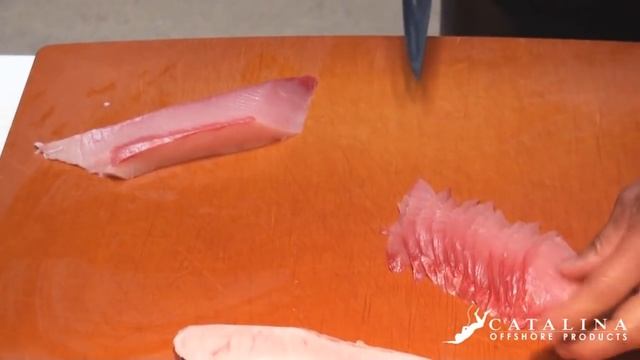 Sushi Tutorial: How to cut and prepare Yellowtail Hamachi смотреть онлайн