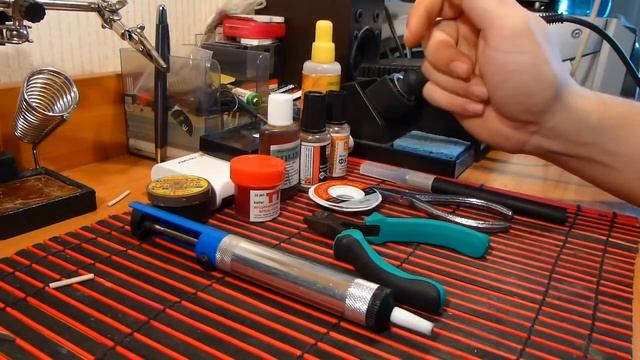 Необходимый инструмент для пайки, монтажа и демонтажа радиодеталей смотреть онлайн