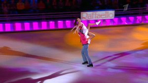 Лянка Грыу и Максим Маринин. "Ландыши". Фрагмент выпуска от 15.09.2013