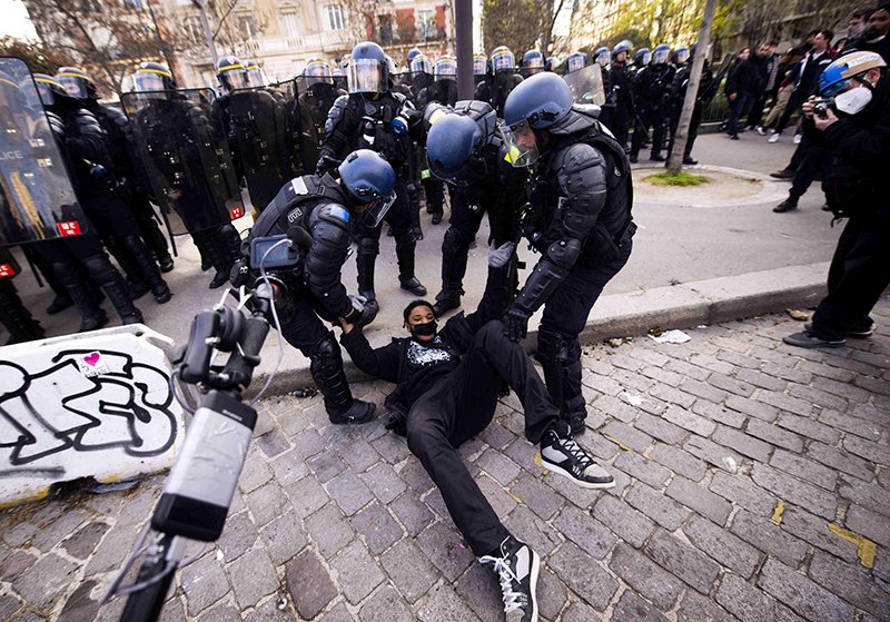 Во Франции накаляется обстановка из-за пенсионной реформы / События на ТВЦ