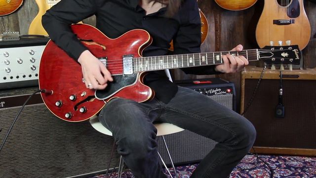 Gibson 1962 ES-335 TDC Vintage with Fender Tremolux Tweed смотреть онлайн