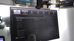 Чем внешне отличается Legacy Bios от UEFI Bios  ?