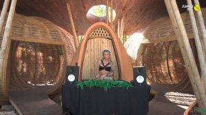 Evka is playing Mucho Bien (Joezi Extended Remix) - Offer Nissim, Mr.Black on DJanes.Net