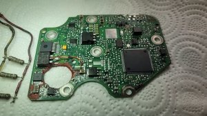 Ремонт платы ЭБУ Haldex 4 Tiguan/Audi Q3, промежуточное состояние S02E02