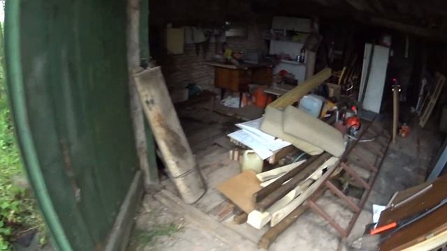 Основание под верстак. В гараже.