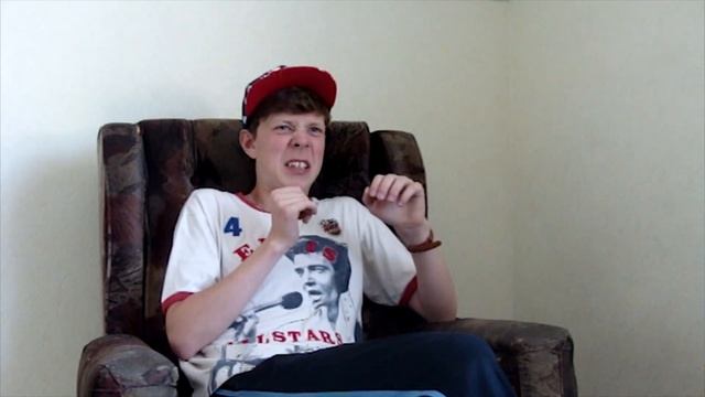 ОН СЛЕДИТ ЗА МНОЙ смотреть онлайн