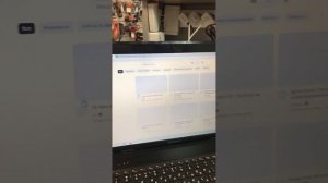 Обзор ноутбука Леново (порты видит но не открывает ) нужно переустановить драйвера