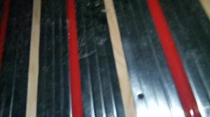 водяной теплый пол на деревянном основании