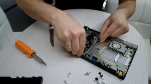 Ремонт PlayStation 2. Лазер не читает, шлейф царапает.