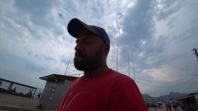 Коктебель. ПОПРОБОВАЛ смешать все ВИДЫ вина в магазине и выпить! Армянская движуха в Коктебеле. смотреть онлайн