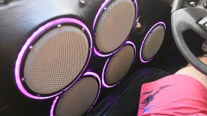 Светодиодная подсветка динамиков..