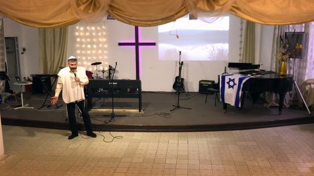 Праздник Кущей в Зарайске. Вечернее служение 8.10.2022г. смотреть онлайн