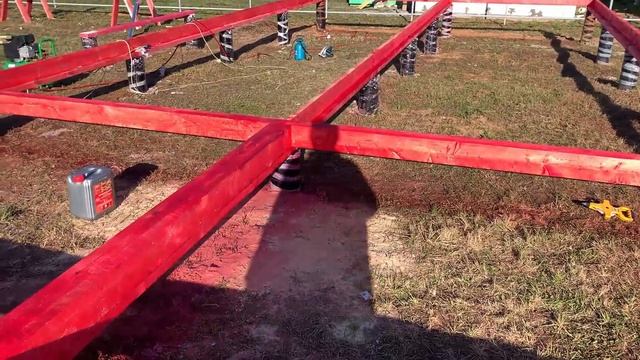Обвязка свай пакетом досок, почему не брус? Каркасный дом своими руками в 2021 году, Ч-1 смотреть онлайн