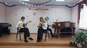 Коновалова Катя, Пешева Кристина. "Ах, улица, улица широкая" М. Товпеко