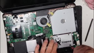 Asus X553MA disassembly: change ram and upgrade SSD