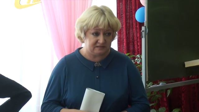 ПЕДАГОГИ ЗАДАЛИ ВОПРОСЫ НАЧАЛЬНИКУ УПРАВЛЕНИЯ ОБРАЗОВАНИЯ