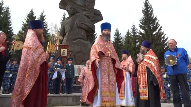 Крестный ход 6 мая 2016 , храм Рождества Христова (Уралмаш) смотреть онлайн