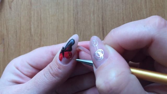 Идея для летнего дизайна ногтей. Рисуем бабочку. Дизайн ногтей: Бабочки. смотреть онлайн