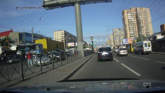 ДТП на Ленинском пр в Питере 31 05 2012 смотреть онлайн