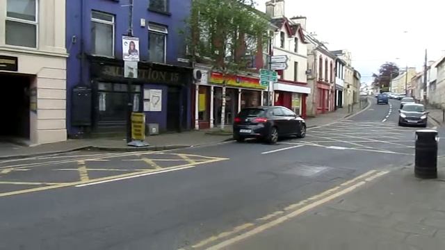 Donegal, Ireland...a street in the town of Ballybofey. смотреть онлайн