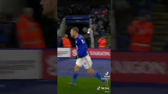 Jamie Vardy striker!