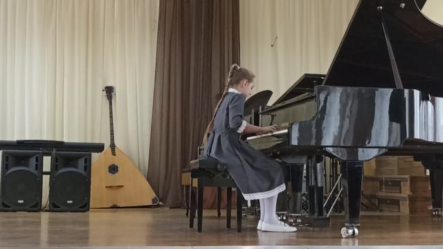 Сальникова Анна, 10 лет, ДМШ №1 им. Г.В. Свиридова г. Кропоткин, Краснодарский край смотреть онлайн