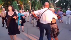 КОГДА УБЕГАЛА ОТ ТЕБЯ БЕЗ ОГЛЯДКИ! ТАНЦЫ ХАРЬКОВ СЧАСТЛИВЫЕ ДНИ