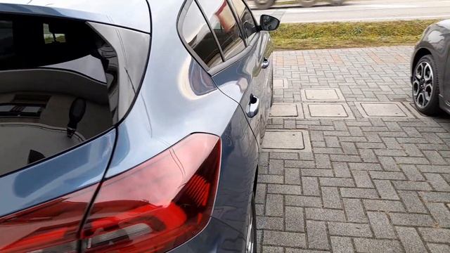 FORD FOCUS ST LINE HYBRID 125 CV смотреть онлайн