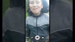 Человек ест траву это капец!!!!