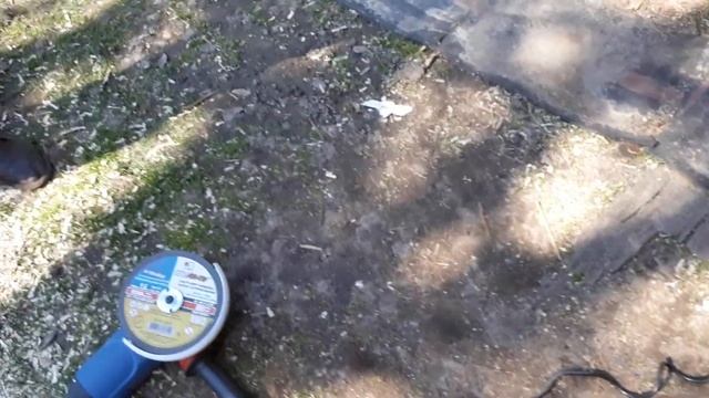 Болгарка Фиолент МШУ9-16-180Э. Первый рез по металлу смотреть онлайн