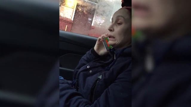 Пассажир заплатил ОДЕЖДОЙ таксисту смотреть онлайн