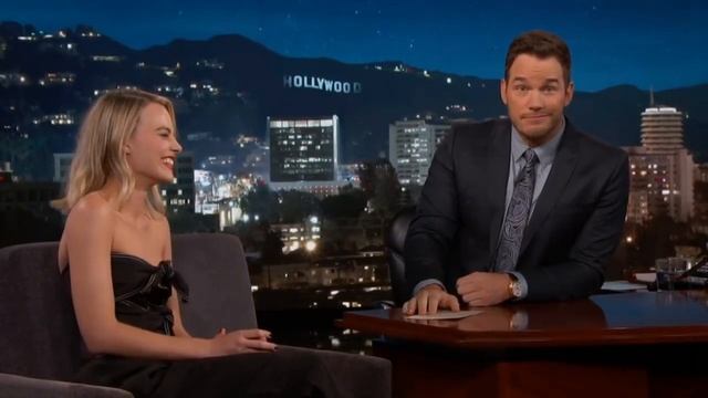 margot robbie can't stop laughing for 3:11
