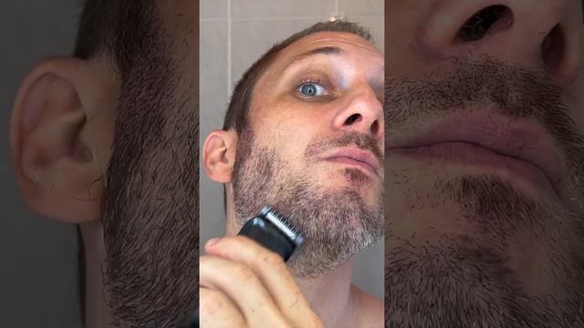 Beard and Hair Trimmer Perfect for Trimming Beard Hair foot Philips Hight Quality Machine