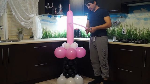 Минни Маус из воздушных шаров своими руками. Minnie Mouse from balloons own hands смотреть онлайн