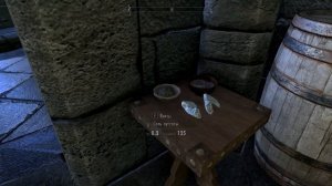 Посох грозового атронаха и посох огненных шаров на 1 уровне.