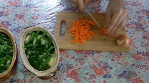 КАРТОФЕЛЬ С КУРИЦЕЙ И СТРУЧКОВОЙ ФАСОЛЬЮ ЗАПЕЧЕННЫЙ В ГОРШОЧКАХ/Вкусное и сытное блюдо на ужин!