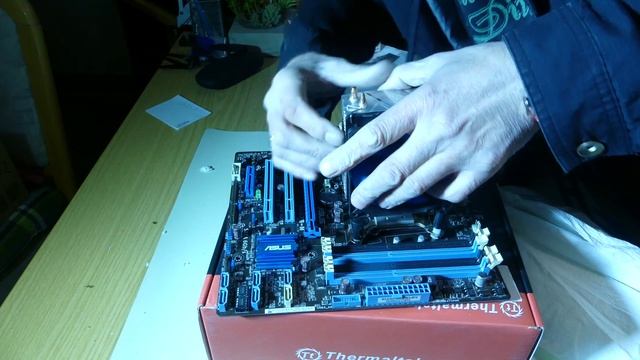 Intel I 3/5/7 CPU Kühler mit Wärmeleitpaste installieren LGA 1150 1155 #technical tips 3# смотреть онлайн