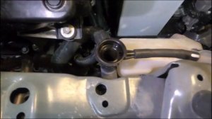 Замена антифриза на  Daihatsu Tanto Custom RS. 0.7 Turbo.