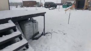 Забор своими руками из поддонов.