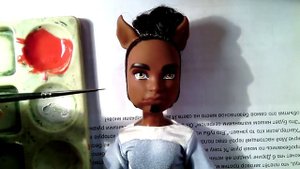 [Мастер-класс] Как поменять цвет глаз кукле, без вреда для заводского мейка